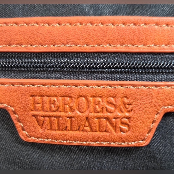 HEROES & VILLAINS AHSOKA TANO STAR WARS TROOPER MINI BACKPACK. - Picture 7 of 8